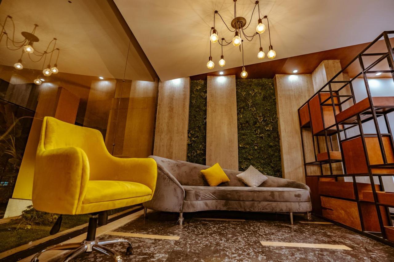 Travelholic Residence New Kairo Bagian luar foto