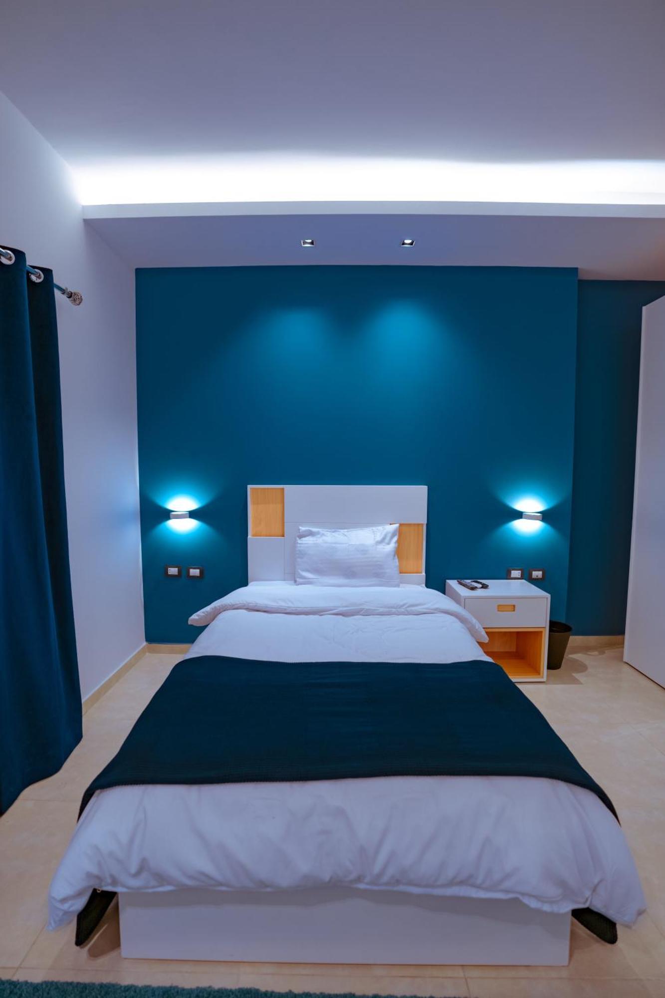 Travelholic Residence New Kairo Bagian luar foto